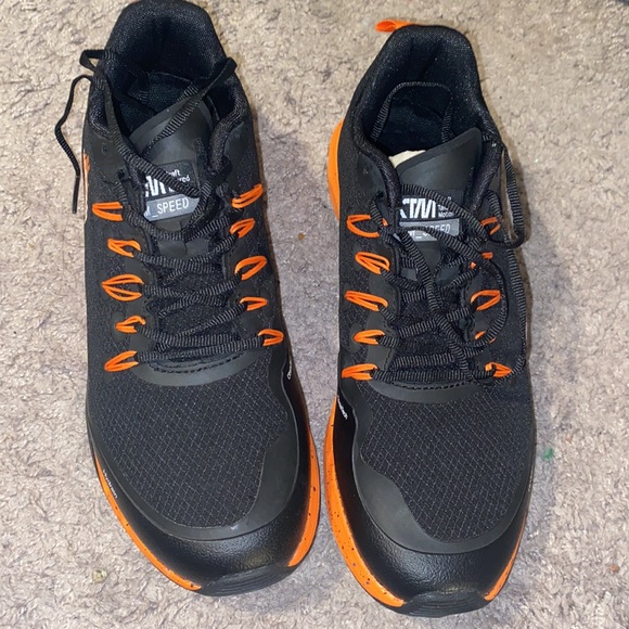 Womens Athletic maxgrit Shoes - Picture 6 of 8